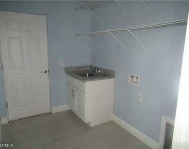 4230 Nw 32nd Terrace - Photo Thumbnail 8