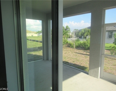 4230 Nw 32nd Terrace - Photo Thumbnail 7