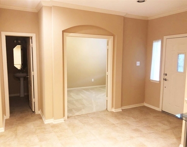 315 Heritage Shore - Photo Thumbnail 1