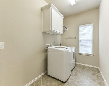248 Clementine Court - Photo Thumbnail 27