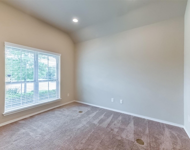 248 Clementine Court - Photo Thumbnail 29
