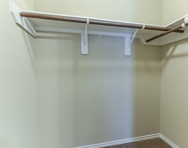 248 Clementine Court - Photo Thumbnail 33