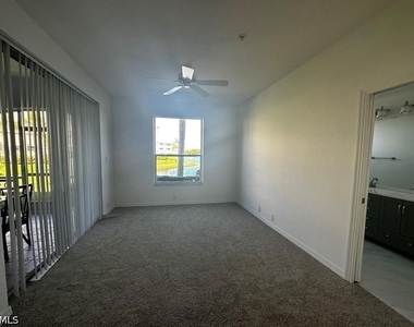 9140 Southmont Cove - Photo Thumbnail 22