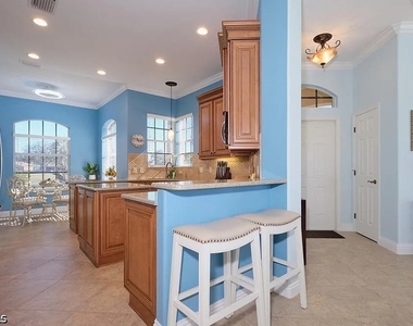 16320 Willowcrest Way - Photo Thumbnail 13