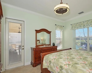 16320 Willowcrest Way - Photo Thumbnail 20