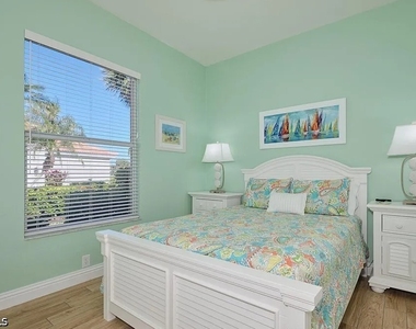 16320 Willowcrest Way - Photo Thumbnail 27