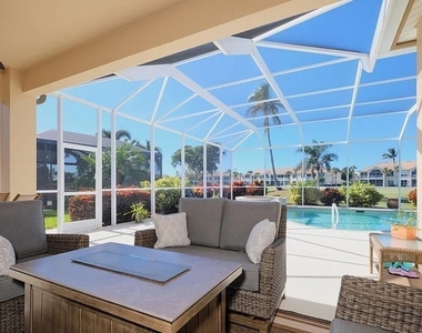 16320 Willowcrest Way - Photo Thumbnail 4