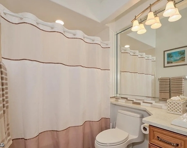 16320 Willowcrest Way - Photo Thumbnail 25