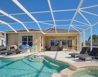 16320 Willowcrest Way - Photo Thumbnail 6
