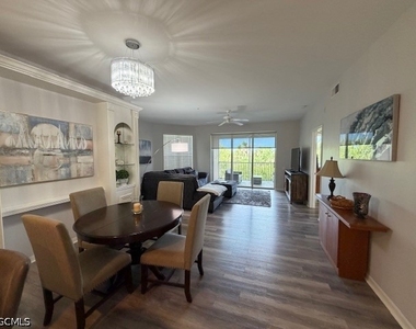 16440 Millstone Circle - Photo Thumbnail 4