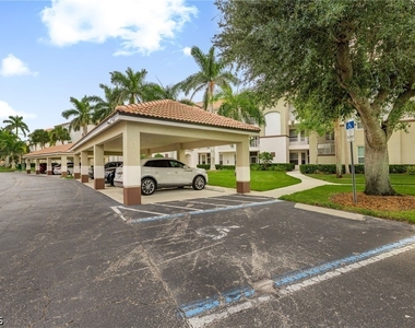 17100 Bridgestone Court - Photo Thumbnail 6