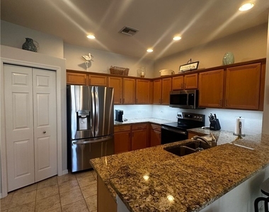 17006 Middlebrook Court - Photo Thumbnail 19