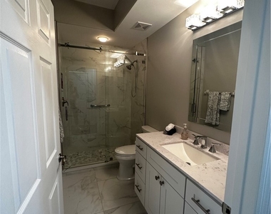 16420 Millstone Circle - Photo Thumbnail 23