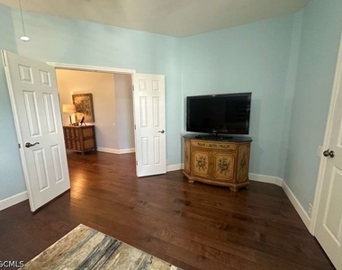 9250 Bayberry Bend - Photo Thumbnail 42