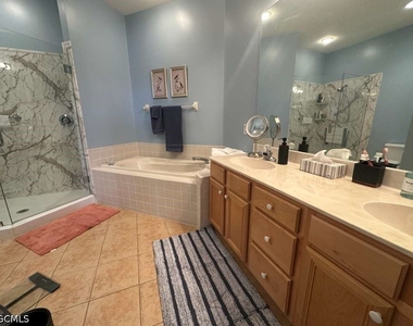 9250 Bayberry Bend - Photo Thumbnail 37
