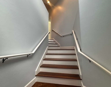 9250 Bayberry Bend - Photo Thumbnail 44