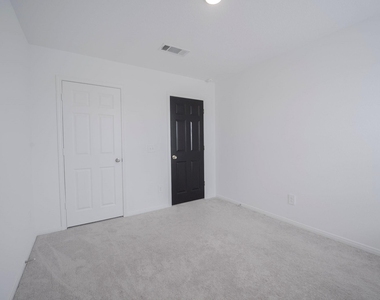10622 Cashew Run Lane - Photo Thumbnail 28