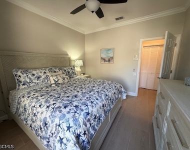 9241 Bayberry Bend - Photo Thumbnail 12