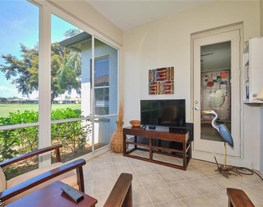 9240 Willowcrest Court - Photo Thumbnail 8