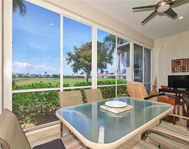 9240 Willowcrest Court - Photo Thumbnail 5