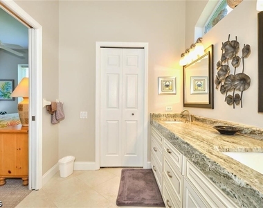 9240 Willowcrest Court - Photo Thumbnail 39