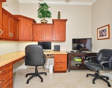 9240 Willowcrest Court - Photo Thumbnail 41