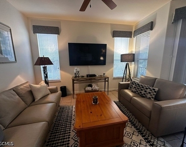 9170 Southmont Cove - Photo Thumbnail 5