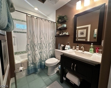 9170 Southmont Cove - Photo Thumbnail 26