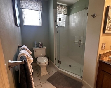 9170 Southmont Cove - Photo Thumbnail 19