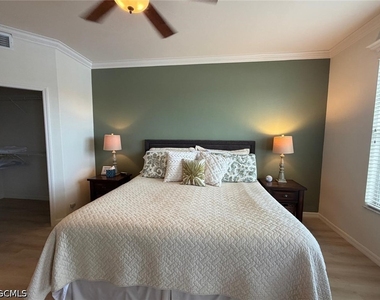 9100 Southmont Cove - Photo Thumbnail 11