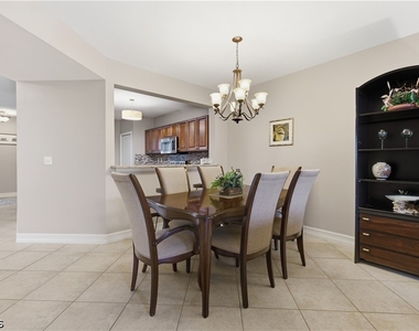 7822 Great Heron Way - Photo Thumbnail 14
