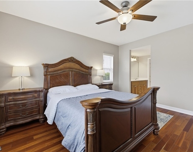 7822 Great Heron Way - Photo Thumbnail 21