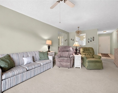 6184 Michelle Way - Photo Thumbnail 8