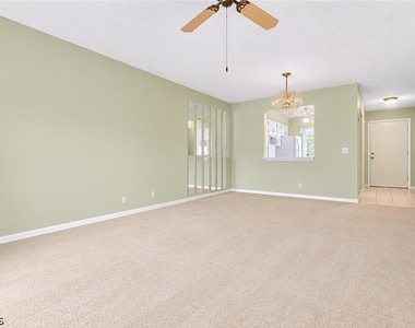 6184 Michelle Way - Photo Thumbnail 9