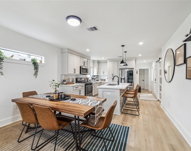 4603 Farmer Street - Photo Thumbnail 2