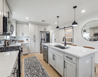 4603 Farmer Street - Photo Thumbnail 3