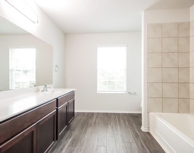 3515 Atascocita Elm Drive - Photo Thumbnail 11