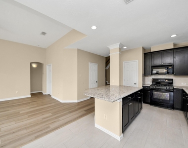 7030 Cornflower Lane - Photo Thumbnail 18