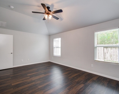 2015 Upland Plover Court - Photo Thumbnail 16