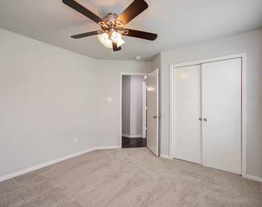 2015 Upland Plover Court - Photo Thumbnail 30