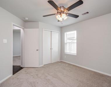 2015 Upland Plover Court - Photo Thumbnail 31