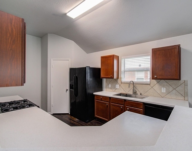 2015 Upland Plover Court - Photo Thumbnail 13