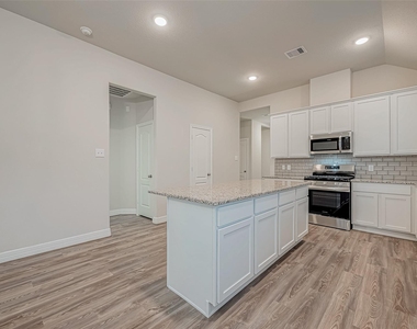 22814 Ephesus Avenue - Photo Thumbnail 8