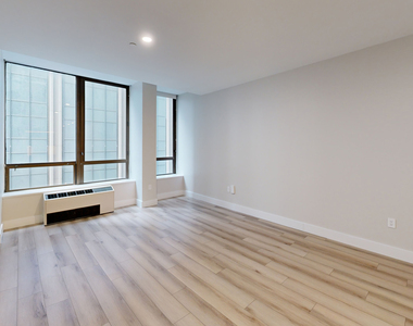 95 Wall Street - Photo Thumbnail 2