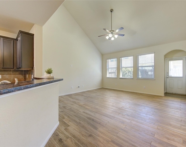 6518 Wilshire Ridge - Photo Thumbnail 12