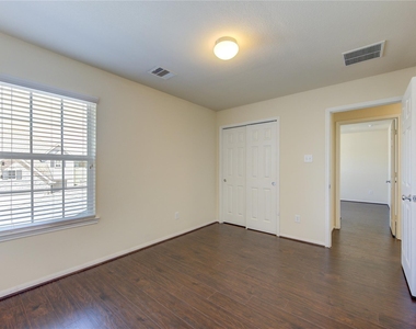 6518 Wilshire Ridge - Photo Thumbnail 24