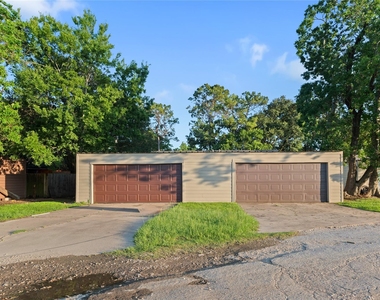 9308 Tooley Drive - Photo Thumbnail 23