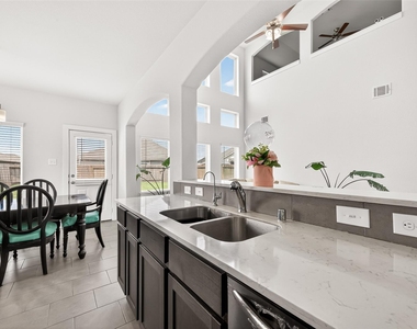 6803 Alamitos Court - Photo Thumbnail 11