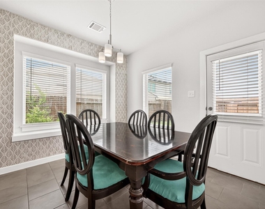 6803 Alamitos Court - Photo Thumbnail 16