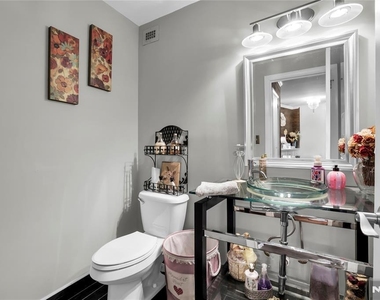 1 Claridge - Photo Thumbnail 25